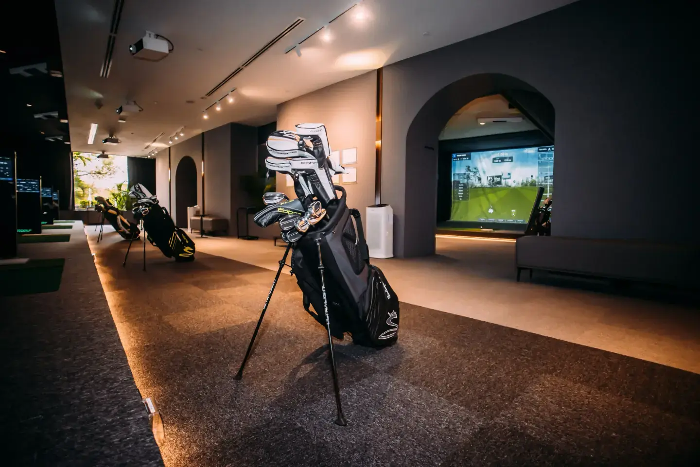 KGOLF Indoor Golf Business Reference and Success Story