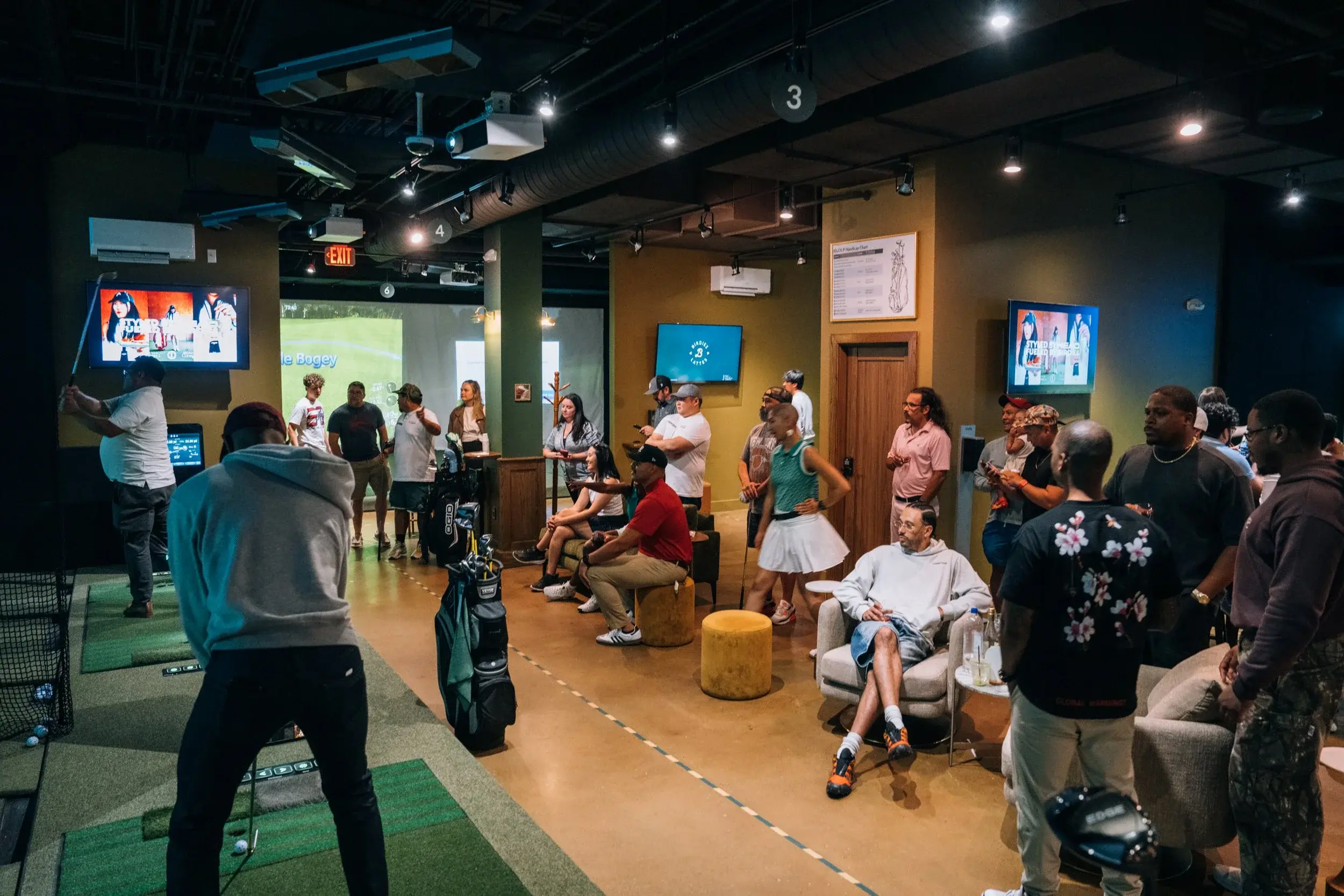 Proven indoor golf business solution with successful store operation results and premium interior